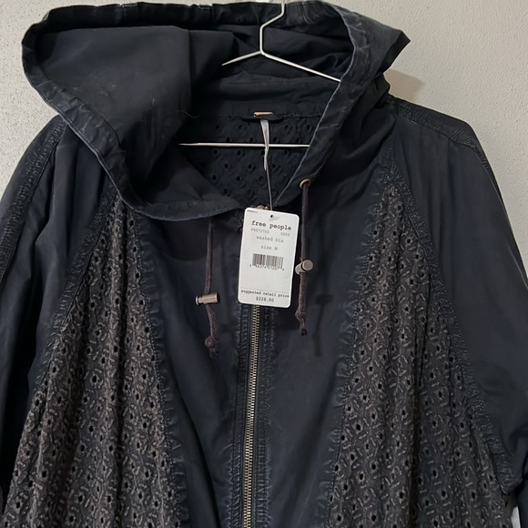 FREE PEOPLE Eyelet zip up hooded jacket - Picture 6 of 12